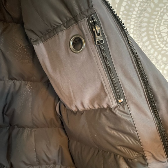 TNA Bancroft Parka - Picture 10 of 11